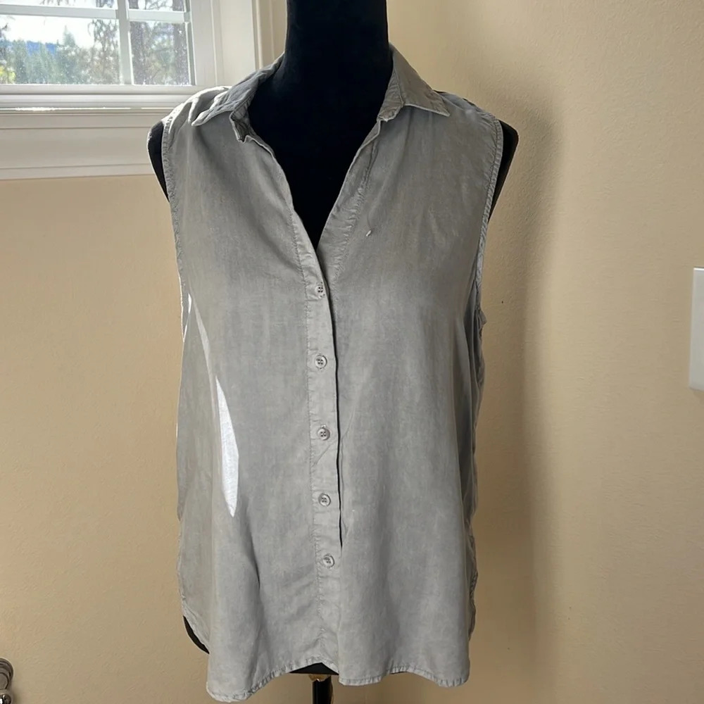 Bella Dahl Sleeveless Split Back Top Sz M